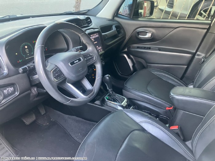 Jeep RENEGADE LONGITUDE T270 2022/2023